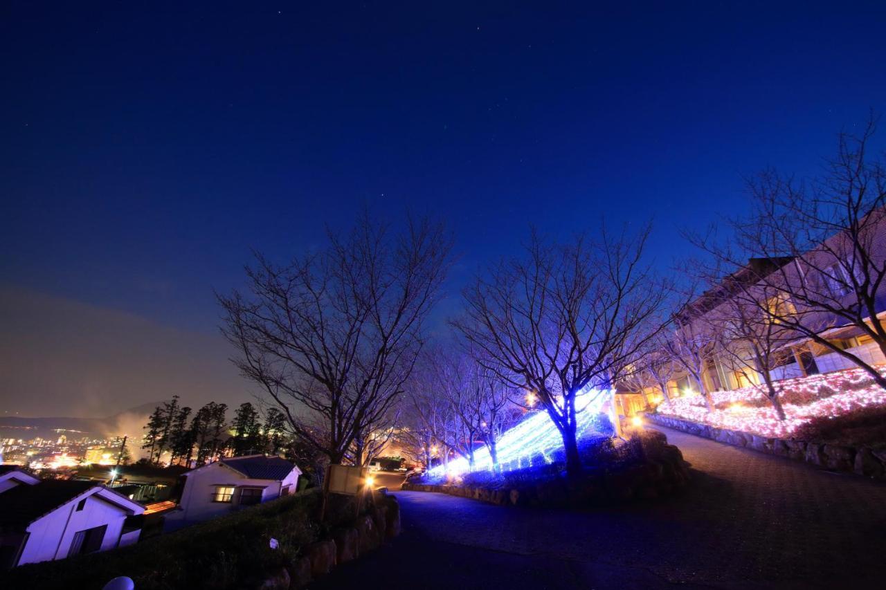 Zekkei No Yado Sakuratei Hotel Beppu Buitenkant foto